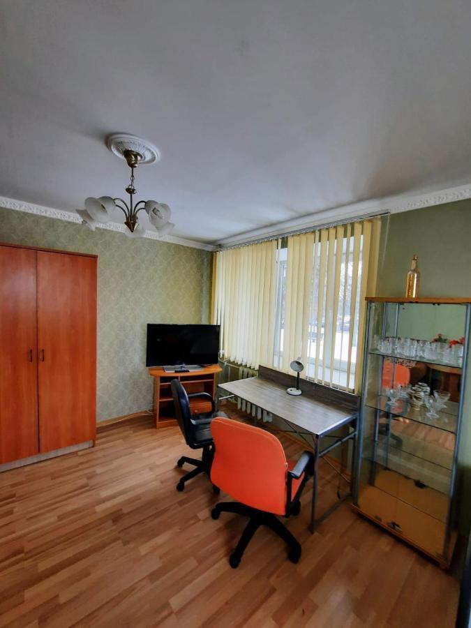 Vienibas 38A Apartment Daugavpils Bagian luar foto